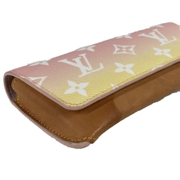 LOUIS VUITTON Monogram by the pool Etui Lunet Woody Sunglasses case pink/yellow - Picture 5 of 10